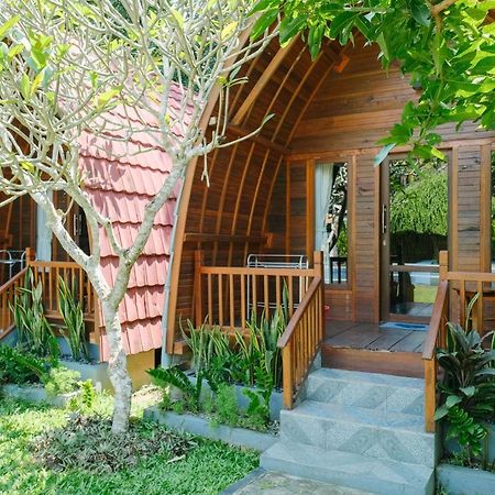 Adi Bungalow Nusa Penida Redpartner Ped ภายนอก รูปภาพ