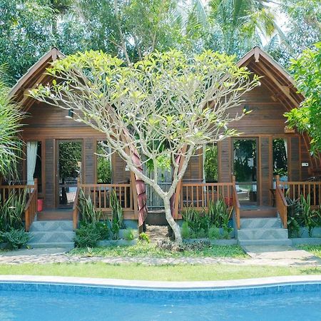Adi Bungalow Nusa Penida Redpartner Ped ภายนอก รูปภาพ